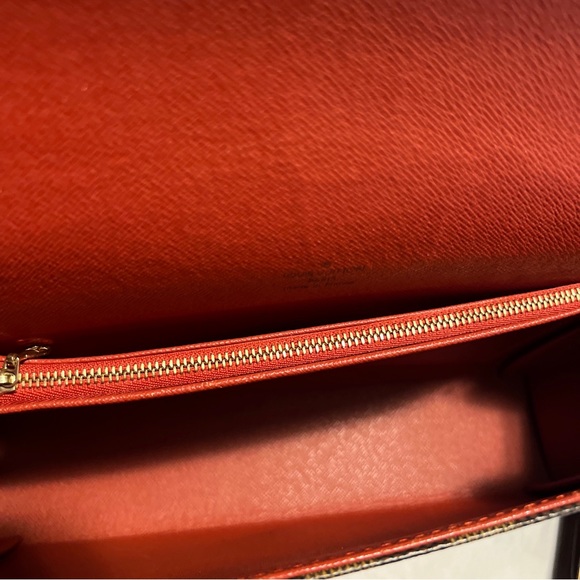 Authentic Louis Vuitton TriBeCa Damier Ebene. - Picture 9 of 12